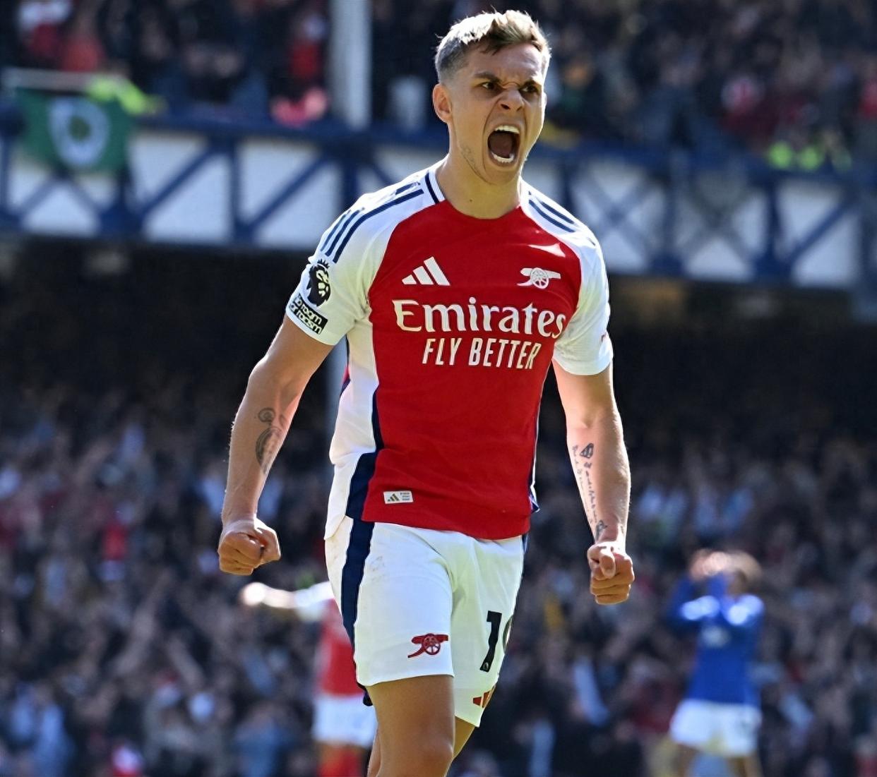 执教俱乐部前1000场场均积分前10：瓜迪奥拉第1，穆里尼奥第2（俱乐部执教前1000场场均积分TOP10：瓜迪奥拉居首，穆里尼奥次席）