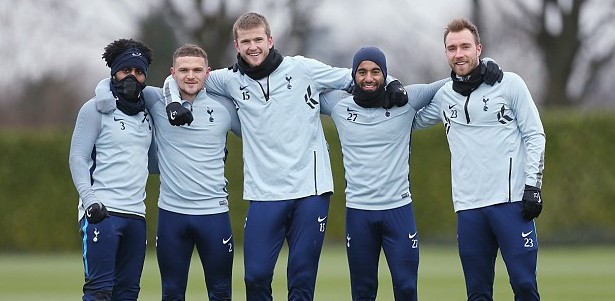 U16男足全胜晋级U17亚洲杯，中国足球队官方发布海报庆祝（U16男足全胜挺进U17亚洲杯，中国足球队官微发布海报致贺）