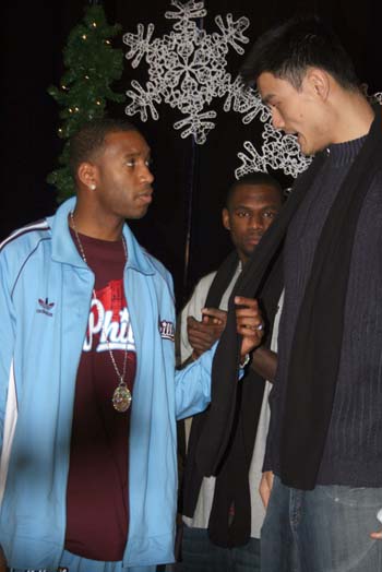 17亿韩元! 中超引进韩国主力后腰：引进费超23年中超标王!（耗资17亿韩元！中超签下韩国主力后腰，转会费超过2023年中超标王）