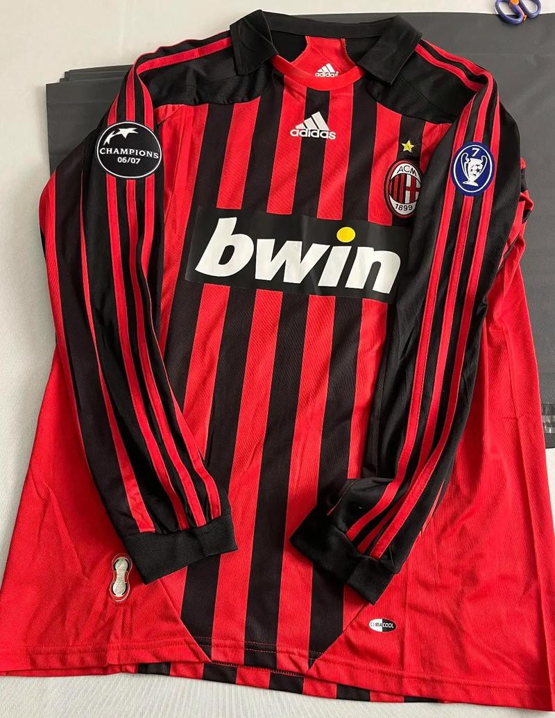 蔚山代理主帅：向球迷道歉，但老被骂真的让我很烦（蔚山代理主帅向球迷致歉：总被骂让我很烦）