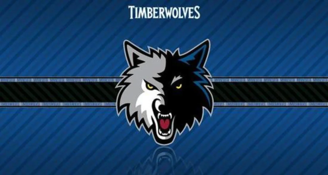 德甲最新积分战报 多特6轮不败稳居第3 差拜仁9分（德甲积分榜更新：多特近6轮不败稳居第三，落后拜仁9分）