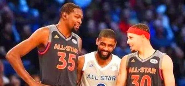 意甲对阵第30支球队球门，劳塔罗当选国米4-0科莫全场最佳（劳塔罗攻破意甲第30个不同对手球门，国米4-0科莫当选全场最佳）